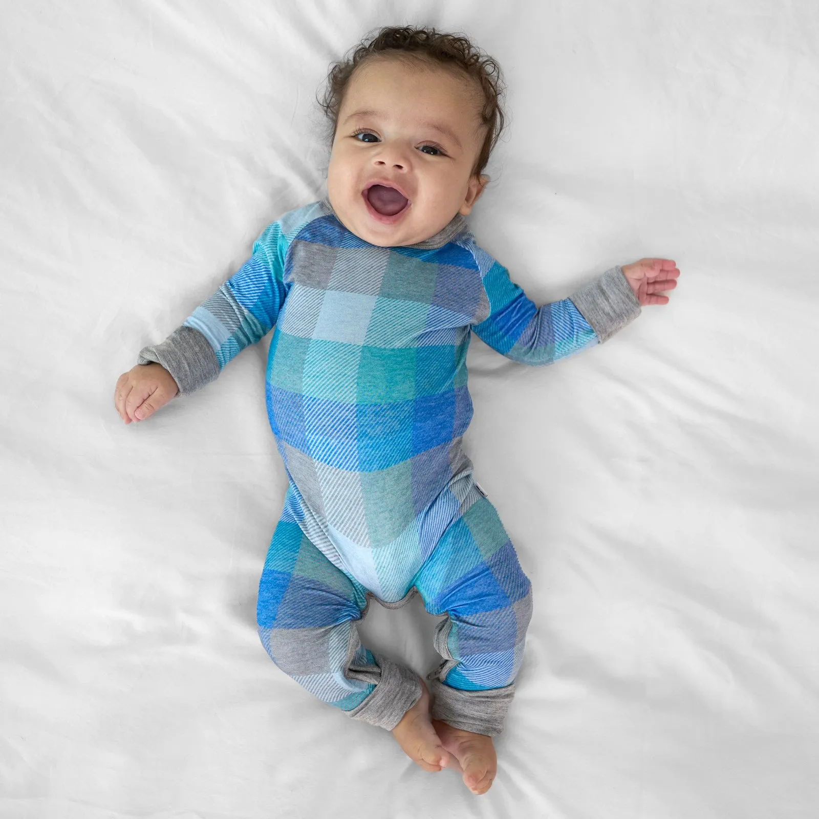 Arctic Plaid Crescent Zippy
