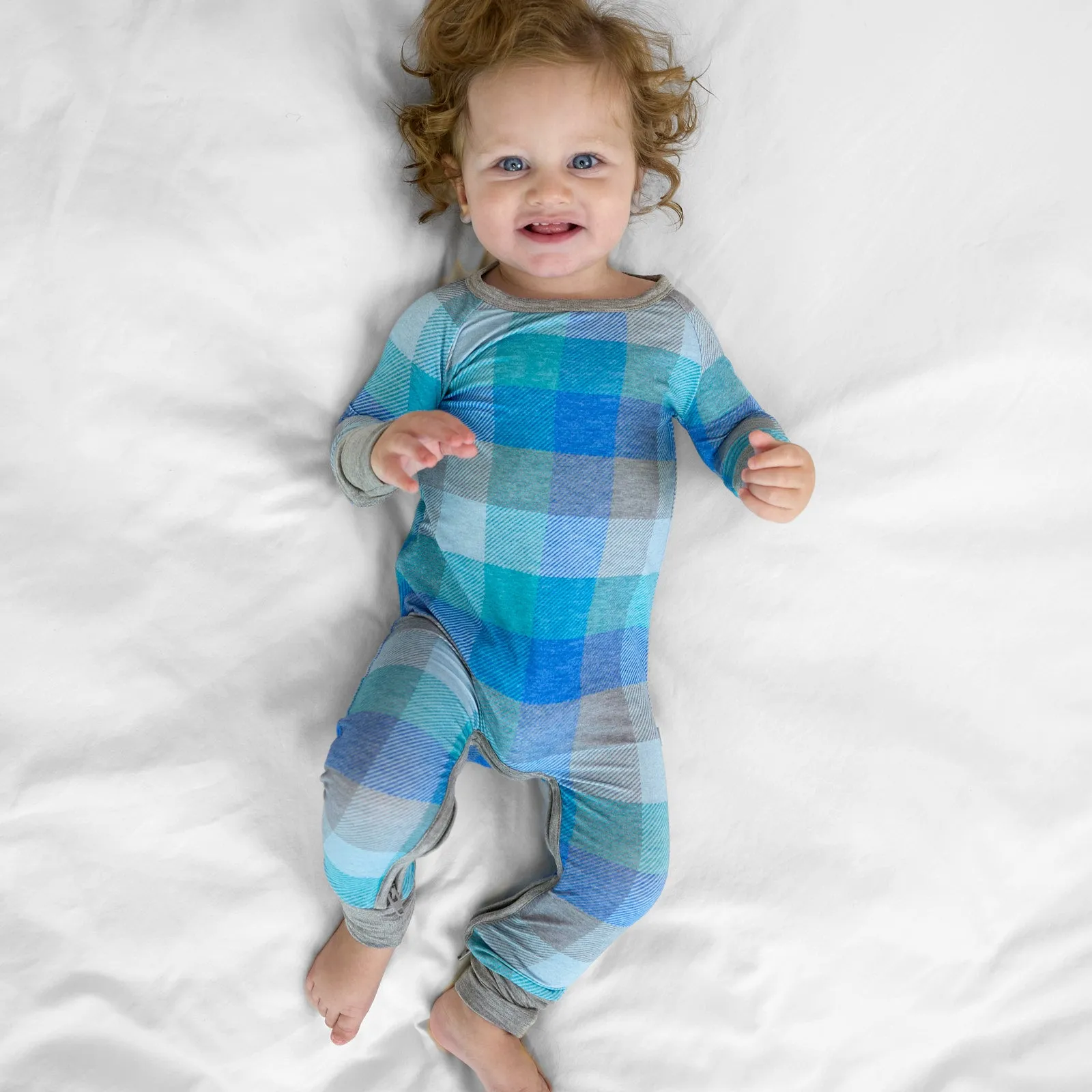 Arctic Plaid Crescent Zippy