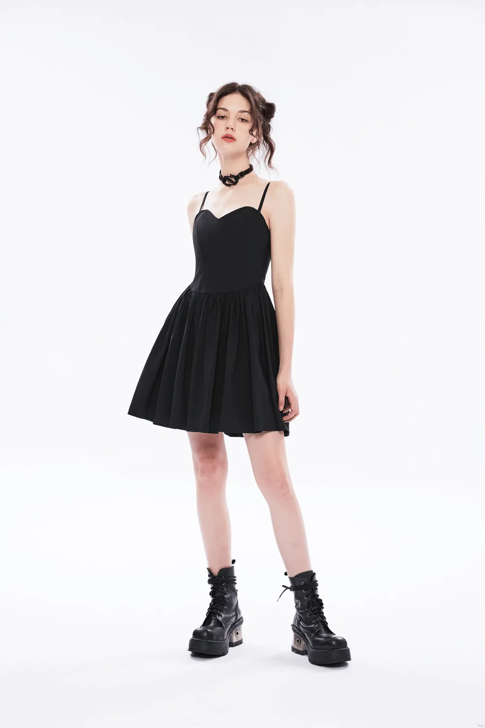 Elegant Black A-Line Skater Dress with Plaid Interior