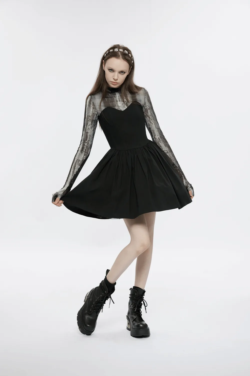 Elegant Black A-Line Skater Dress with Plaid Interior