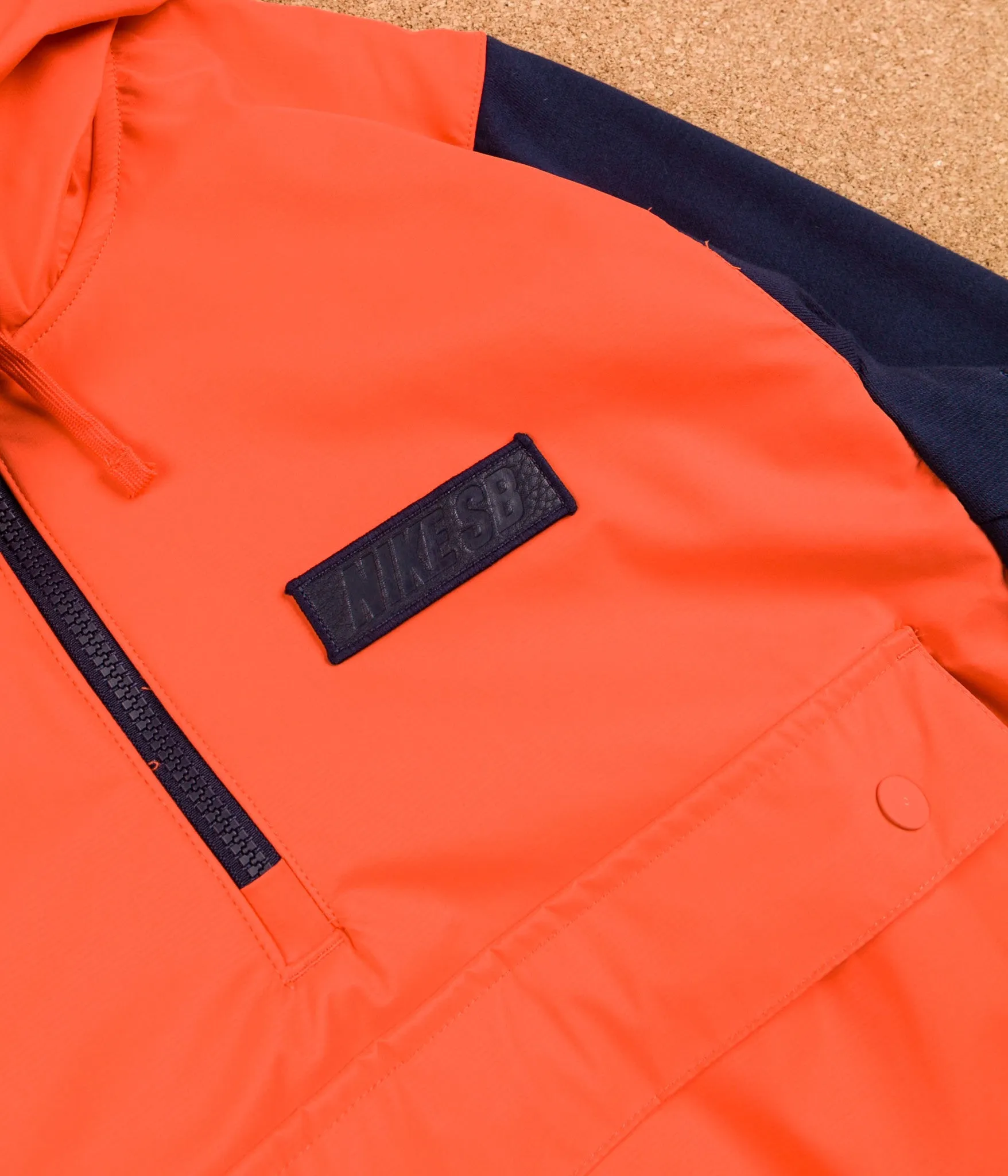 Nike SB Everett Hooded Sweatshirt - Max Orange / Obsidian / Obsidian