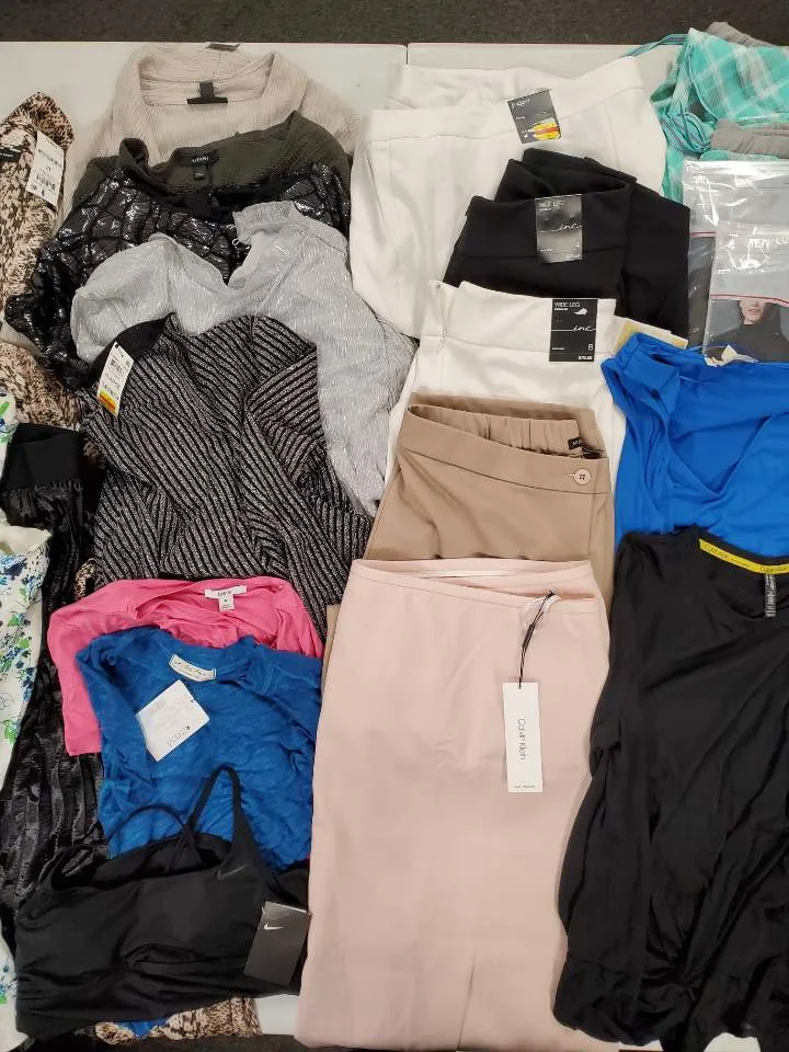Women's Clothing Wholesale Lot CALVIN KLEIN, Eileen Fisher,  MICHAEL KORS, NIKE, Free People, 32 Dgrees, INC, Alfani and more, 22Units, Shelf Pulls, MSRP $1,526.00